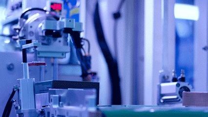 一臺手機的“智能”制造之旅 探秘聯想武漢工廠的人工智能應用